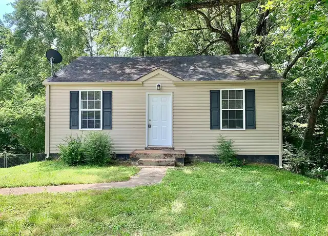 Property at 1302 Vogue Hill Rd, Clarksville, TN, 37040, 2 beds, 1 bath, [object Object]