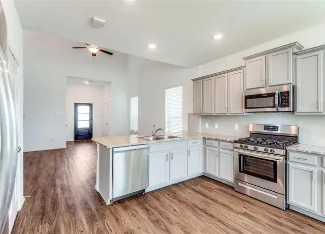 Property at 18414 Hilltop Climb Dr, Hockley, TX, 77447, 4 beds, 2.5 baths, [object Object]