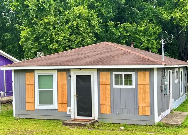 Property at 429 Edward St, Montgomery, AL, 36110, 3 beds, 1 bath, [object Object]