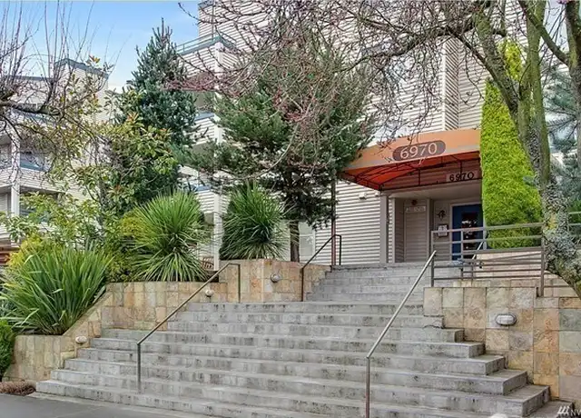 Property at 6970 California Ave SW Unit B404, Seattle, WA, 98136, 1 bed, 1 bath, [object Object]