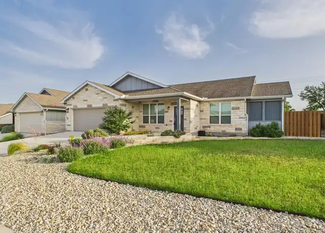 Property at 726 Madilynn Ct, Fredericksburg, TX, 78624, 3 beds, 2 baths, [object Object]
