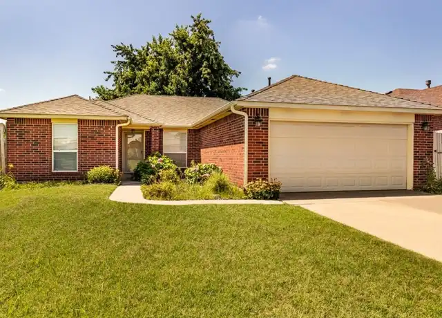 Property at 12300 NW 4th St, Yukon, OK, 73099, 3 beds, 2 baths, [object Object]