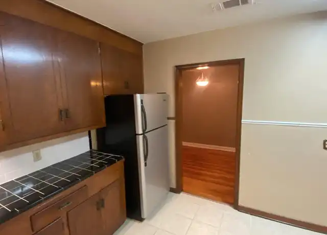 Property at 3761 Charles St, Baton Rouge, LA, 70805, 2 beds, 1 bath, [object Object]