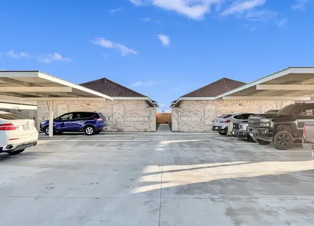 Property at 905 W Kohala Ave Unit 3, Alton, TX, 78573, 3 beds, 2 baths, [object Object]