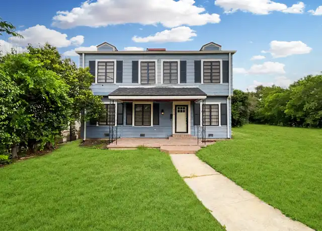Property at 2239 W Mistletoe Ave, San Antonio, TX, 78201, 3 beds, 2.5 baths, [object Object]