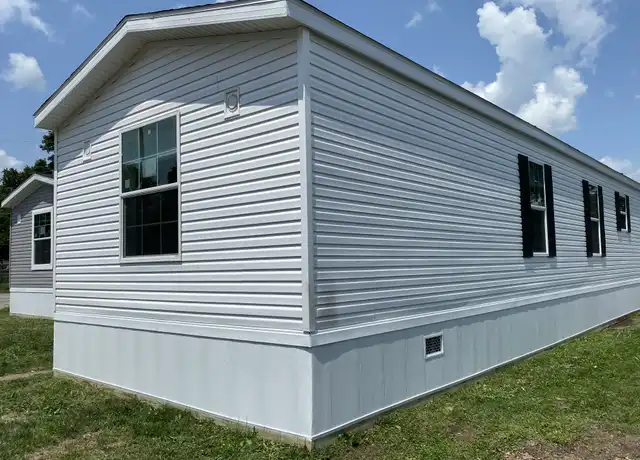 Property at 301 N Snell St Unit 26, Blue Mound, IL, 62513, 3 beds, 2 baths, [object Object]