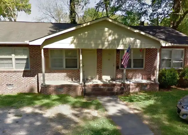 Property at 100 Hemphill Ave, Chester, SC, 29706, 2 beds, 1 bath, [object Object]