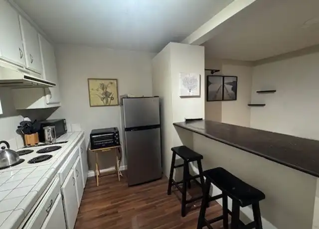 Property at 4452 Mentone St, San Diego, CA, 92107, 0 beds, 1 bath, [object Object]