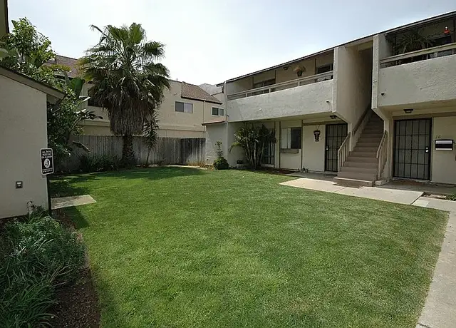 Photo of 342 Juniper Ave, Carlsbad, CA 92008