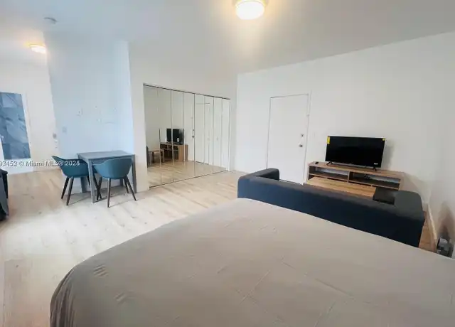 Property at 842 Meridian Ave Unit 2G, Miami Beach, FL, 33139, 0 beds, 1 bath, [object Object]