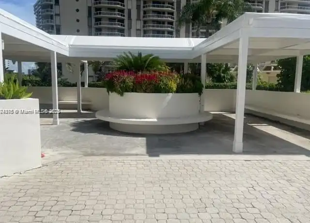 Property at 20185 E Country Club Dr #308, Miami, FL, 33180, 1 bed, 1.5 baths, [object Object]