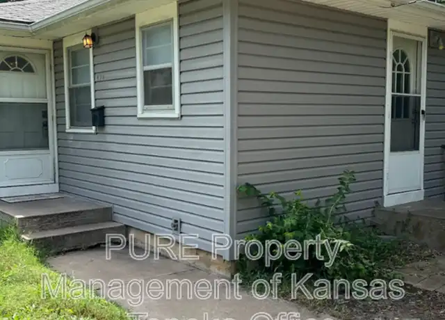 Property at 641 SW Oakley Ave, Topeka, KS, 66606, 2 beds, 1 bath, [object Object]
