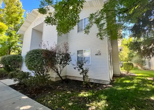 Property at 4835 N Charm Ln, Boise, ID, 83714, 2 beds, 2 baths, [object Object]