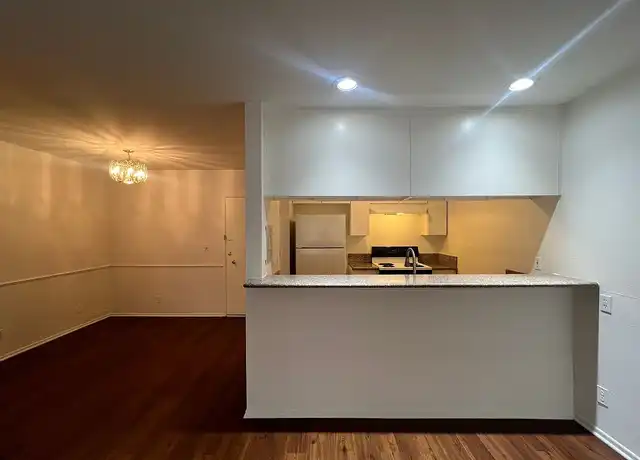 Property at 8745 Delgany Ave, Playa del Rey, CA, 90293, 1 bed, 1 bath, [object Object]