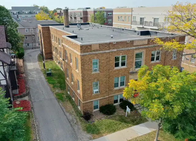 Property at Raymond Apartments - 23 7th Ave SW, Rochester, MN, 55902, 0-1 beds, 1 bath, [object Object]