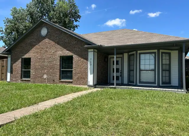 Property at 713 Buttercup Trl, Mesquite, TX, 75149, 3 beds, 2 baths, [object Object]