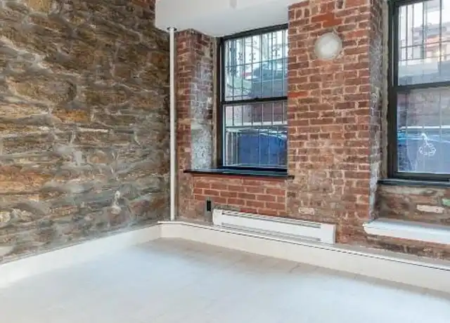 Property at 336 E 18th St Unit CW, New York, NY, 10003, 2 beds, 1 bath, [object Object]