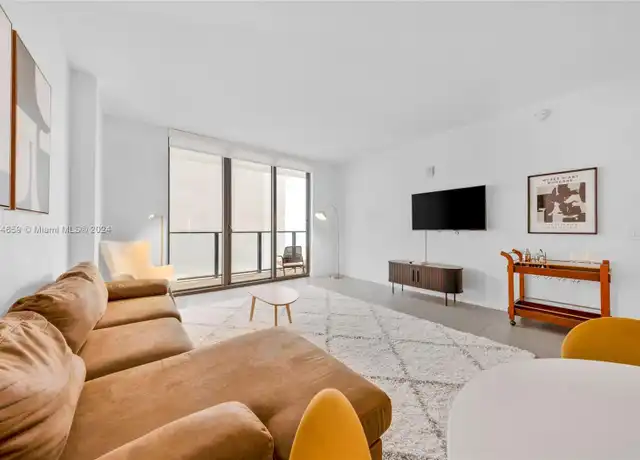 Property at 1600 NE 1st Ave #2318, Miami, FL, 33132, 1 bed, 1 bath, [object Object]