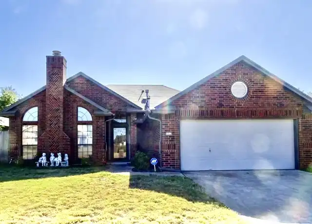 Property at 9312 Maybrook Dr, Oklahoma City, OK, 73159, 3 beds, 2 baths, [object Object]