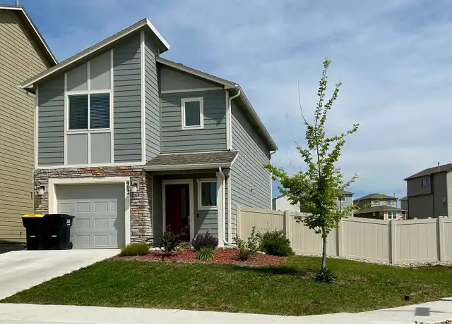 Property at 902 Cana Grv, Colorado Springs, CO, 80916, 3 beds, 3 baths, [object Object]