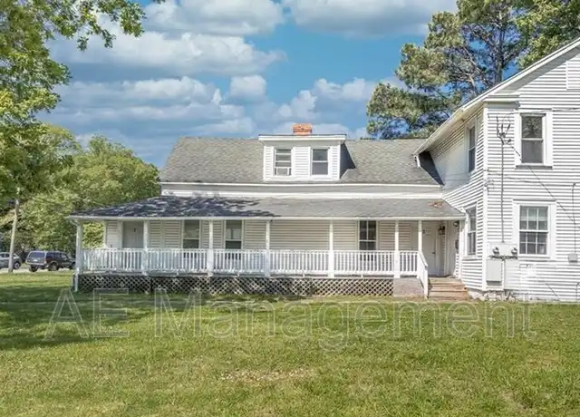 Property at 716 Dudley Ave Unit 2, Norfolk, VA, 23503, 3 beds, 1 bath, [object Object]