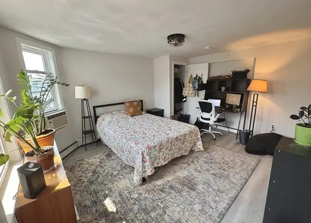 Property at 469 Medford St Unit 2, Somerville, MA, 02145, 2 beds, 1 bath, [object Object]