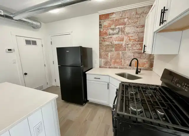 Property at 603 Allison Ave Unit 203, Des Moines, IA, 50314, 2 beds, 1 bath, [object Object]