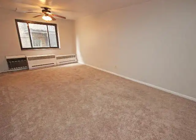 Property at 348 S Highland Ave, Pittsburgh, PA, 15206, 1 bed, 1 bath, [object Object]