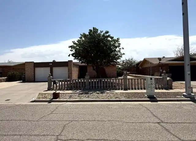 Property at 3404 Dial Rock Ln, El Paso, TX, 79935, 4 beds, 2 baths, [object Object]