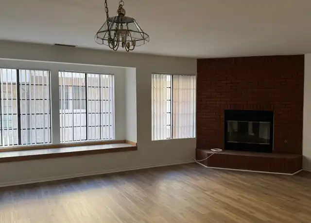 Property at 2307 N Cahuenga Blvd Unit 04, Los Angeles, CA, 90068, 2 beds, 2.5 baths, [object Object]