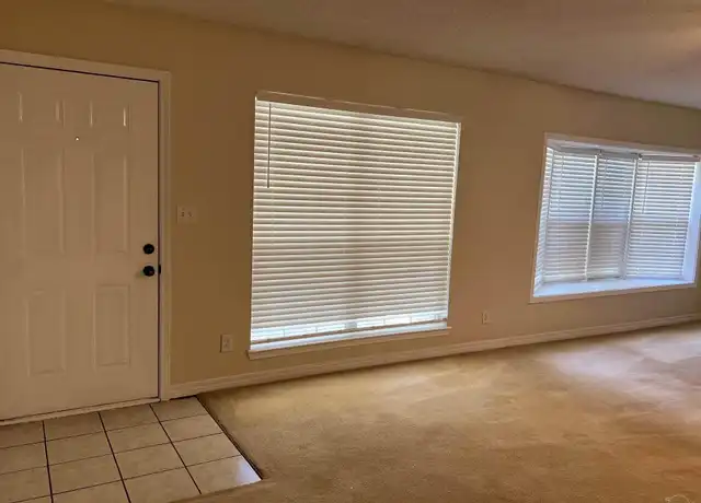 Property at 4312 W Avenida de Golf, Milton, FL, 32571, 2 beds, 1.5 baths, [object Object]