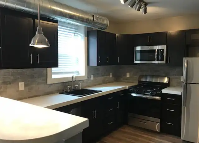Property at 5821 E Liberty Blvd Apt 6, Pittsburgh, PA, 15206, 3 beds, 1 bath, [object Object]