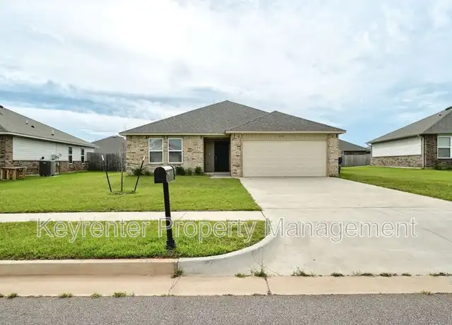 Property at 932 S Blackjack Ln, Mustang, OK, 73064, 3 beds, 2 baths, [object Object]