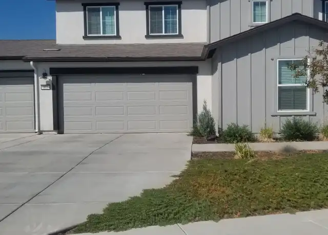 Property at 375 Castellana St, Los Banos, CA, 93635, 1 bed, 1 bath, [object Object]