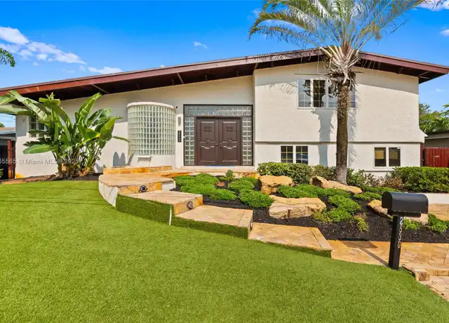 Property at 2530 Okeechobee Ln, Fort Lauderdale, FL, 33312, 4 beds, 4 baths, [object Object]