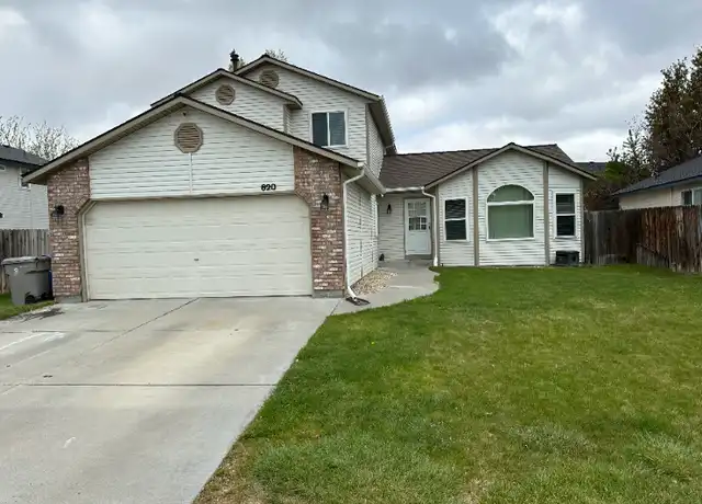 Property at 620 Teton Dr, Mountain Home, ID, 83647, 4 beds, 3 baths, [object Object]