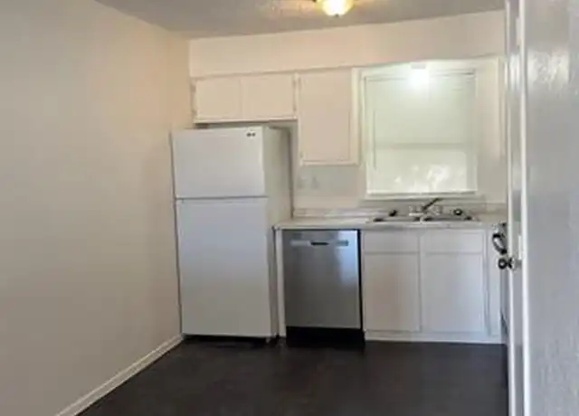 Property at 300 S State Highway 78 Unit 215, Farmersville, TX, 75442, 1 bed, 1 bath, [object Object]