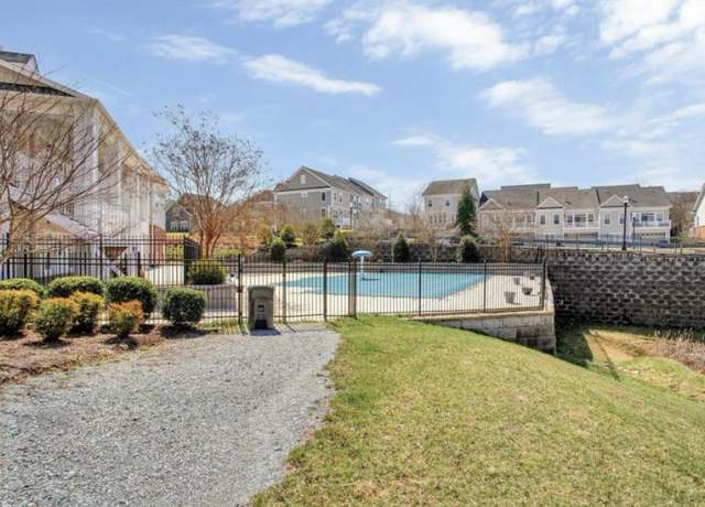Photo of 2 Mustang Dr, La Plata, MD 20646