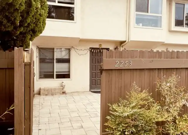 Property at 2253 Kalenda Cmn, Fremont, CA, 94539, 3 beds, 2 baths, [object Object]