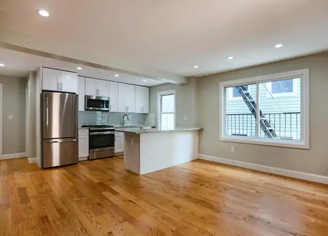 Property at 349 Mount Pleasant Ave, Mamaroneck, NY, 10543, 2 beds, 1 bath, [object Object]