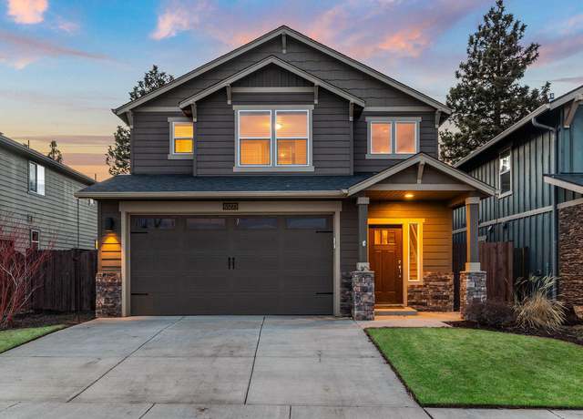 Photo of 63273 Newhall Pl, Bend, OR 97703