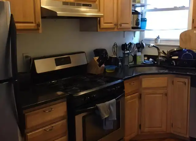 Property at 315 Elm St, Cambridge, MA, 02139, 4 beds, 2 baths, [object Object]