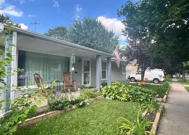 Property at 91 Robie St W, Saint Paul, MN, 55107, 4 beds, 2 baths, [object Object]