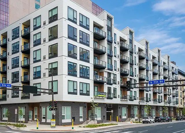 Property at Sora - 600 5th Ave S, Minneapolis, MN, 55415, 0-1 beds, 1 bath, [object Object]