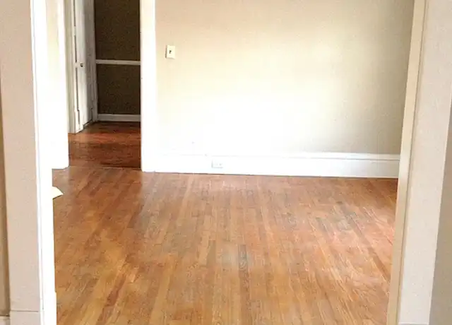 Property at 1247 Plainfield Ave NE Unit 2, Grand Rapids, MI, 49505, 2 beds, 1 bath, [object Object]