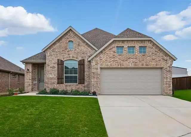 Property at 1104 Silverthorn Trl, Justin, TX, 76247, 4 beds, 2.5 baths, [object Object]