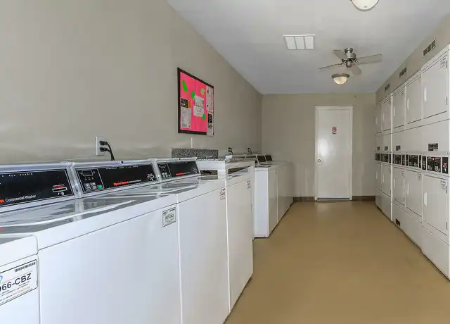 Property at Reserve at Forest Ridge - 3030 N Frazier St, Conroe, TX, 77303, 2-3 beds, 1-2 bath, [object Object]