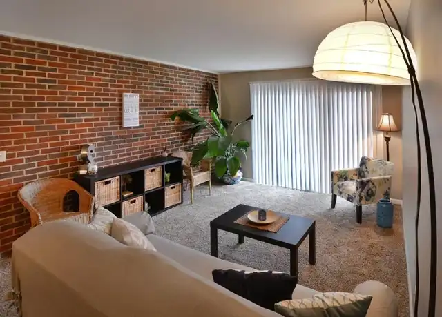 Property at 5109 Pleasant Ave Unit 905, Fairfield, OH, 45014, 1 bed, 1 bath, [object Object]
