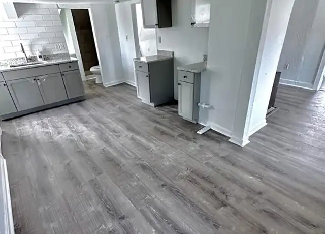 Property at 3 Mount Pleasant St Unit 3, Worcester, MA, 01610, 2 beds, 1 bath, [object Object]