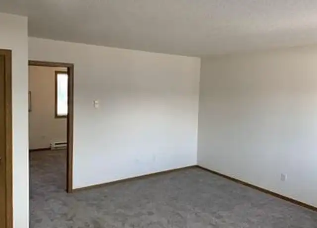 Property at 1305 34th Street Cir S, Moorhead, MN, 56560, 1 bed, 1 bath, [object Object]